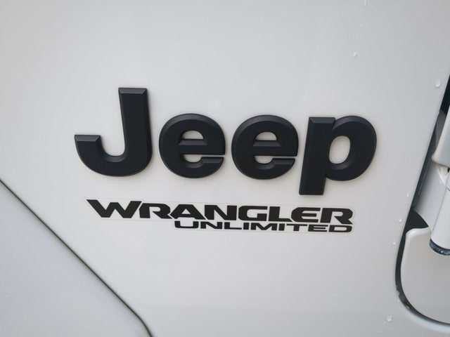 2022 Jeep Wrangler Unlimited Sahara Altitude 4x4